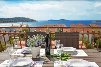 Image de Seaview Apts 80m de la plage et de la mer cristalline, 2 apparts, grandes terrasses, barbecue