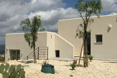 Image de Villa moderne isolée avec une vue imprenable sur la campagne et Noto et l'Etna