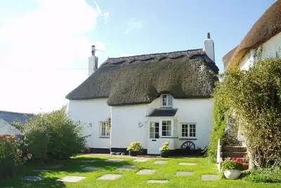 Image de Fabulous cottage near Salcombe with views, pet-friendly and secluded garden