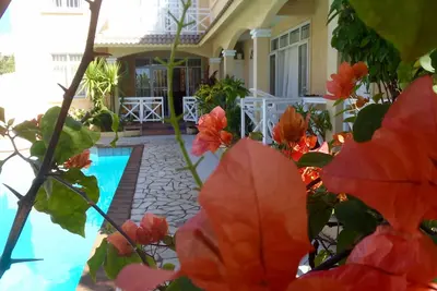 Image de Villa La Joliane : Petite structure à l'accueil familial, avec piscine