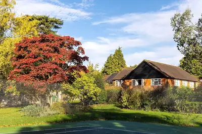 Image de Rosemary Cottage 5 * famille et accessible par fauteuil roulant, court de tennis beau terrain