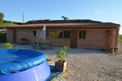 Image de Gîte de famille 8 à 16 place, calme et nature, piscine et parc, animaux acceptés
