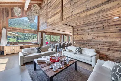 Image de Chalet Kashmir : garage spa sauna parking privé