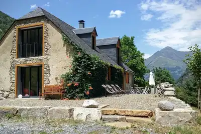 Image de La Bergerie Lassariou (sauna, bain nordique, randonnées, ski) dans les pyrenées