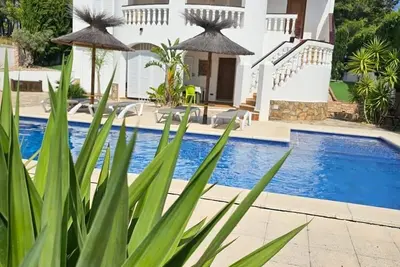 L'escala: Maison avec piscine