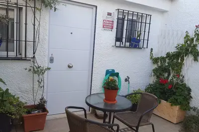 Image de Costabonite Chambre avec salle de bain dans maison mitoyenne en bord de mer