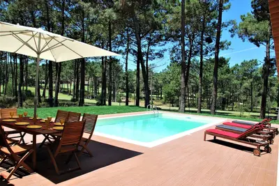 Villa avec 2 maisons T3 et T1 entièrement indépendantes, piscine, plages fantastiques