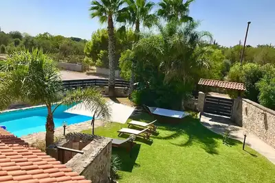 Image de Villa avec piscine