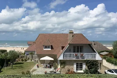 Image de Belle maison avec grand jardin plein sud, sur la plage de Deauville-Benerville