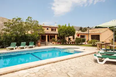 Image de Villa avec piscine privée juste 800 mètres de Pollença.