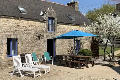 Image de Vine Cottage - 6 personnes avec piscine chauffée partagée dans un cadre magnifique rural