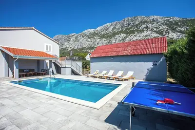 Image de Nouveau! Appartement rêve de famille avec piscine privée, 3 chambres, pour 8 personnes
