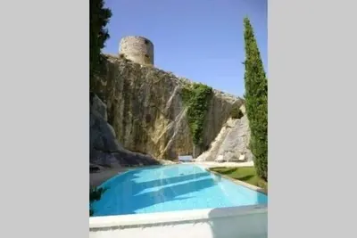 Image de Dans cadre provençal enchanteur maison de charme entièrement climatisée au calme
