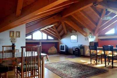 Image de Maison avec grand jardin donnant sur le lac Majeur