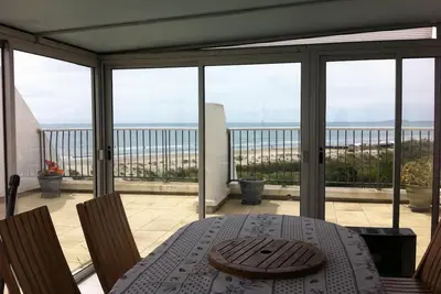 Image de Spacieux T4 1e ligne vue mer - T4 spacious sea view