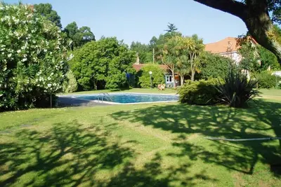 Image de House with large private swimming pool, fireplace and garden of 3000 m2, free Wifi
