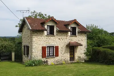 Image de Cottage détaché de 2 chambres avec grand jardin privé