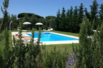 Image de villa de campagne avec piscine privée  à 5 km de la mer