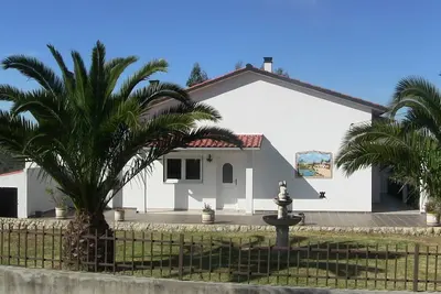 Image de Maison - Villa à louer au Centre de Portugal à Casais do Vales