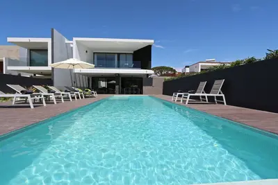Image de Villa Pinheiro | Luxury 5* Old Village | 10 couchages | Ac | Wifi gratuit