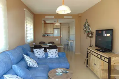 Image de Penthouse de 3 chambres avec terrasse de 30 mètres, piscine et garage à Roquetas de Mar