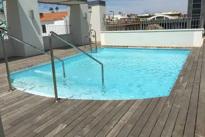 Image de À côté de b. de Santa Cruz. Parking (Gratuit).