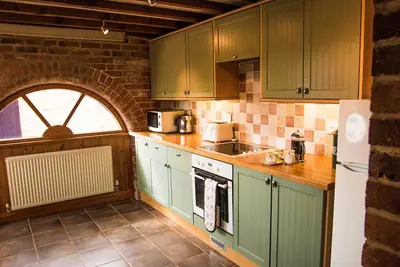 Image de Conversion de grange de pigeonnier, retraite de campagne, basée sur une ferme, gîte,