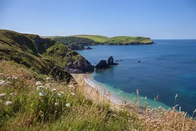 Image de Salcombe Cottage nr Hope Cove