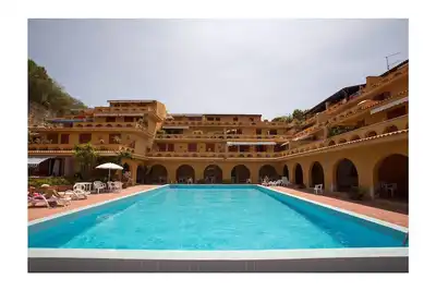 Image de La maison de Rosi appartement avec une vue entre l'Etna et la mer