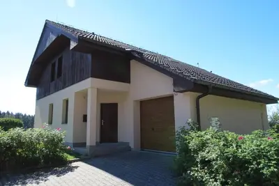 Image de Maison de vacances de luxe avec une vue magnifique sur le lac Lipno