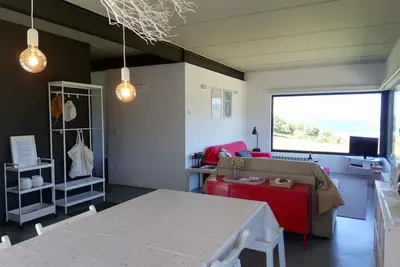 Maison d´architecte neuve avec vue sur la plage de Pantín