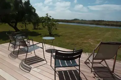 Image de Les Portes: Vue magnifique, maison très calme, 150m des plages, 5' du Village