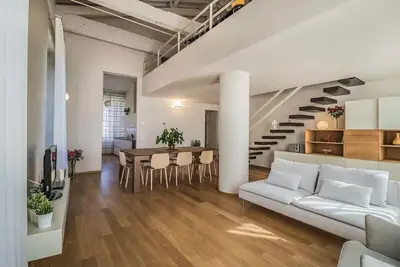 La Sortita, appartement moderne à Lucca. WiFi gratuit.