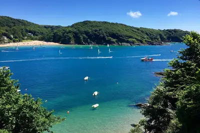 Image de Superbe maison de vacances avec piscine, terrasses et vue sur la mer à Salcombe