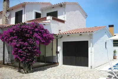 Image de Ici vous êtes tout de suite chez vous (piscine privée)