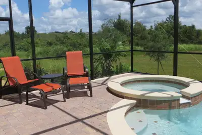 Beautiful Spacious Gated Modern Luxury Villa Overlooking Conservation Area 7bd6b