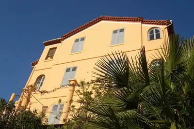 Image de Villa Mimosa, Menton. Authentique maison de campagne française près de la plage