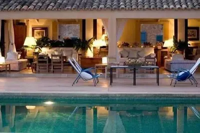 Image de Domaine de luxe idéal pour les grands groupes, svs domestiques inclus