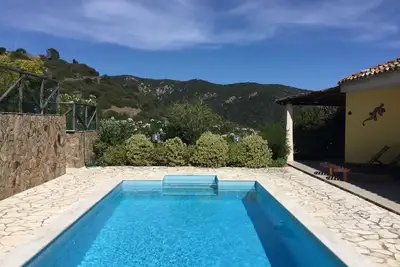 Villa neuve avec piscine privée 5 min. par la mer et avec Wifi