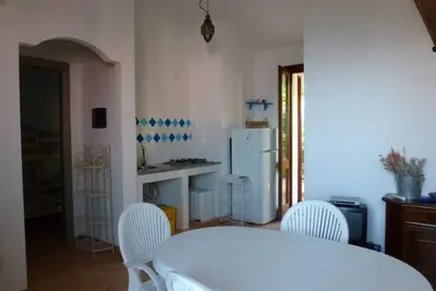 Image de Première rangée. Maison individuelle avec une grande véranda sur 3 côtés. Wi-Fi gratuit
