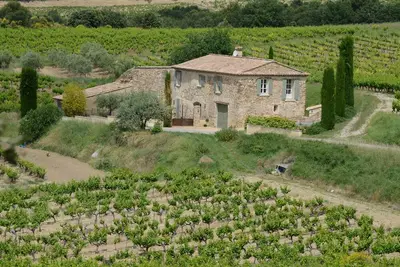 Image de Le Mas Du Fort : authentique ferme en pierres, au calme dans les vignes