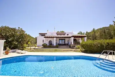 Image de Villa privée avec piscine à 5 minutes des plus belles plages d’Ibiza