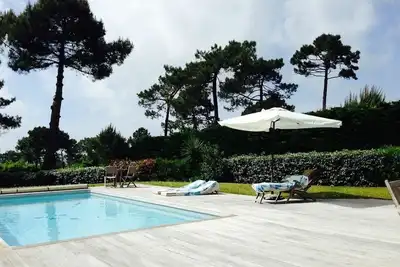 Image de Maison\/Villa Pyla, piscine chauffée, 6 chambres, 6 sdb, 150m de la plage