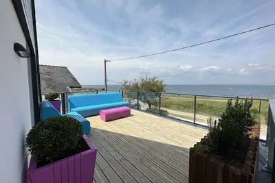 Image de Belle Maison les pieds dans l’eau vue mer
