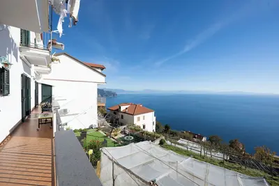 Image de Appartement Avec Balcon Avec Vue  Sur La Mer