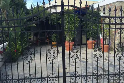 Image de Maison de vacances Kos avec terrasse, pergola et jardin