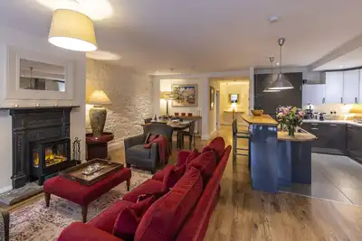 Image de Charmant appartement de 2 chambres à 10 minutes à pied de St Stephen's Green