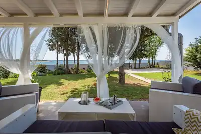 Image de Belle maison à 20 mètres de la mer, Wi-Fi gratuit