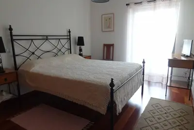 Image de Loue Appartement tout confort dans résidence récente proche mer clim réversible