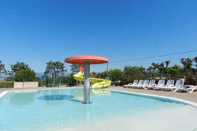 Image de Regarda – apartment Rosa Alba 7 with free entrance to camping and beach
